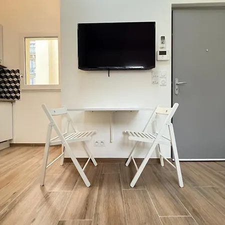 Apartment Cocoon By The Eiffel Tower And Roland Garros Paris