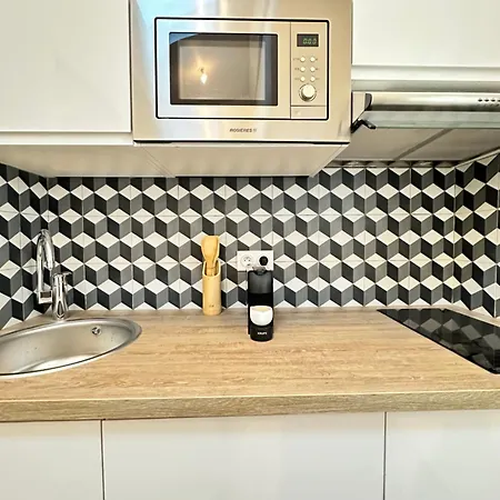 Cocoon By The Eiffel Tower And Roland Garros *