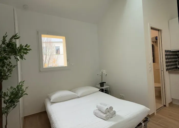 Cocoon By The Eiffel Tower And Roland Garros Apartment *