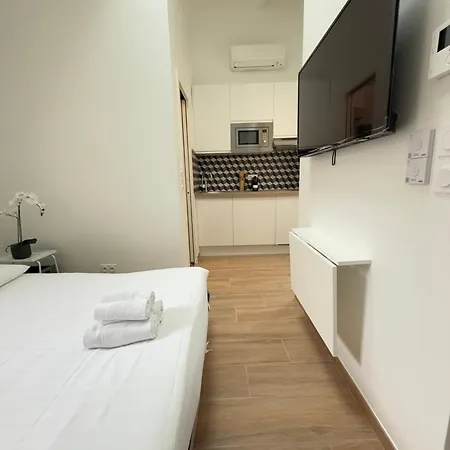 Cocoon By The Eiffel Tower And Roland Garros Daire